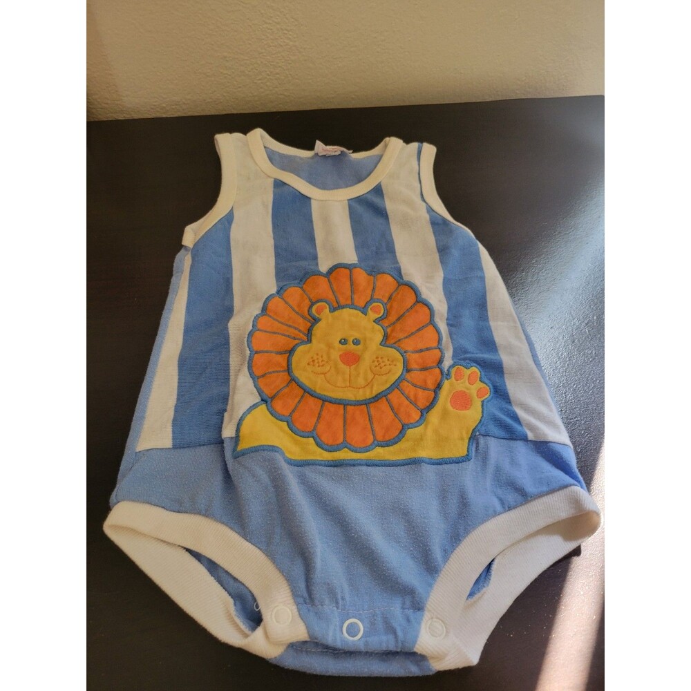 Vintage Buster brown Lion Baby Onesie Size 18M